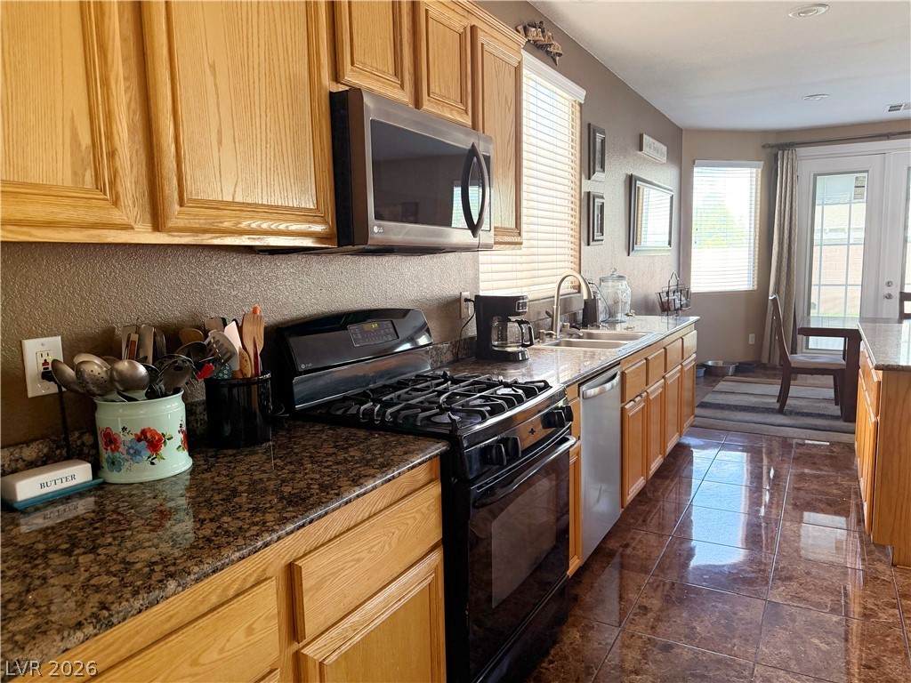 7842 Flat Creek Street Property Photo 9