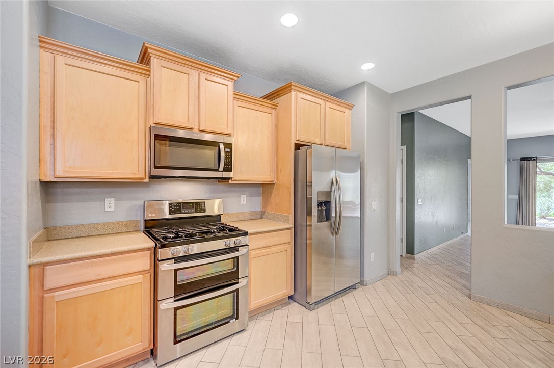 5977 Falconer Avenue Property Photo 10
