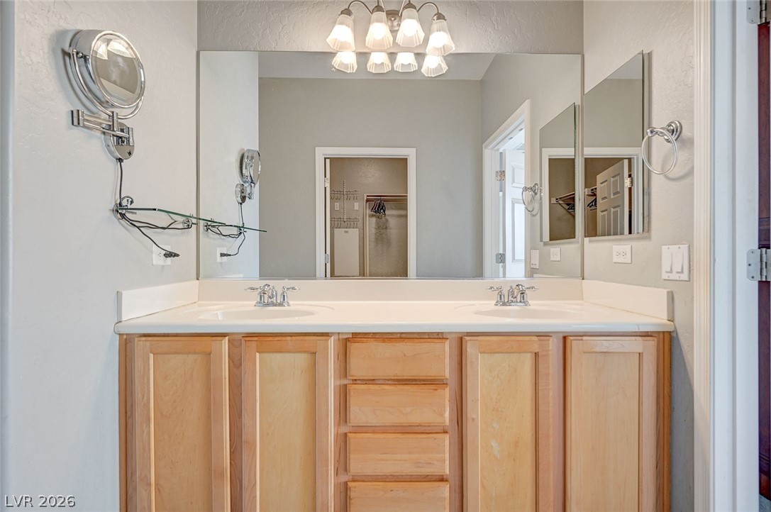 5977 Falconer Avenue Property Photo 18