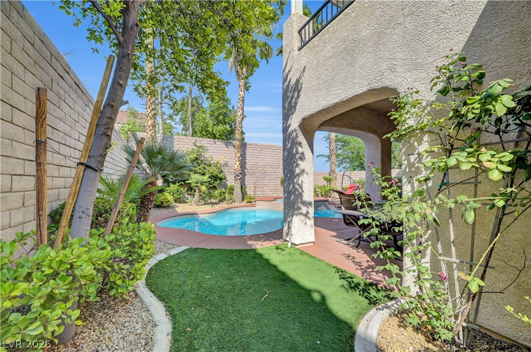 820 Colina Alta Place Property Photo 47