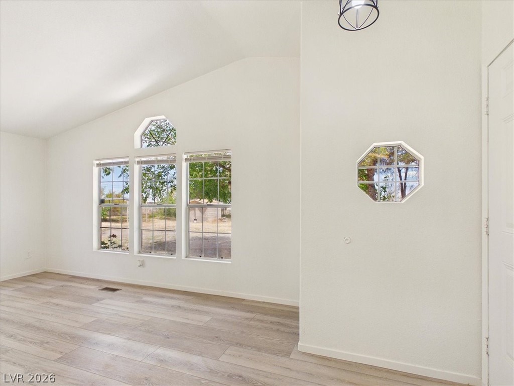 5220 Squaw Valley Property Photo 17