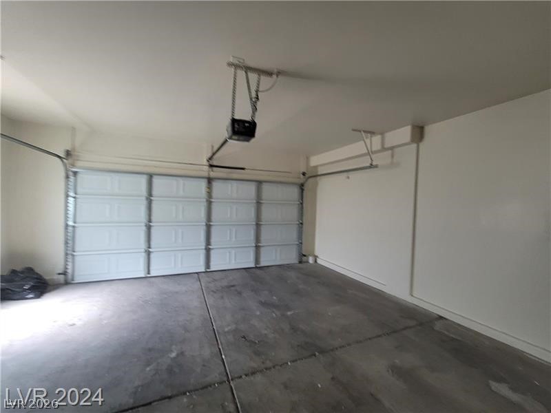 3665 Remington Grove Avenue Property Photo 11