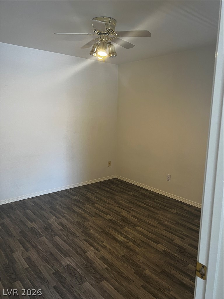 701 Capri Drive 11b Property Photo 6