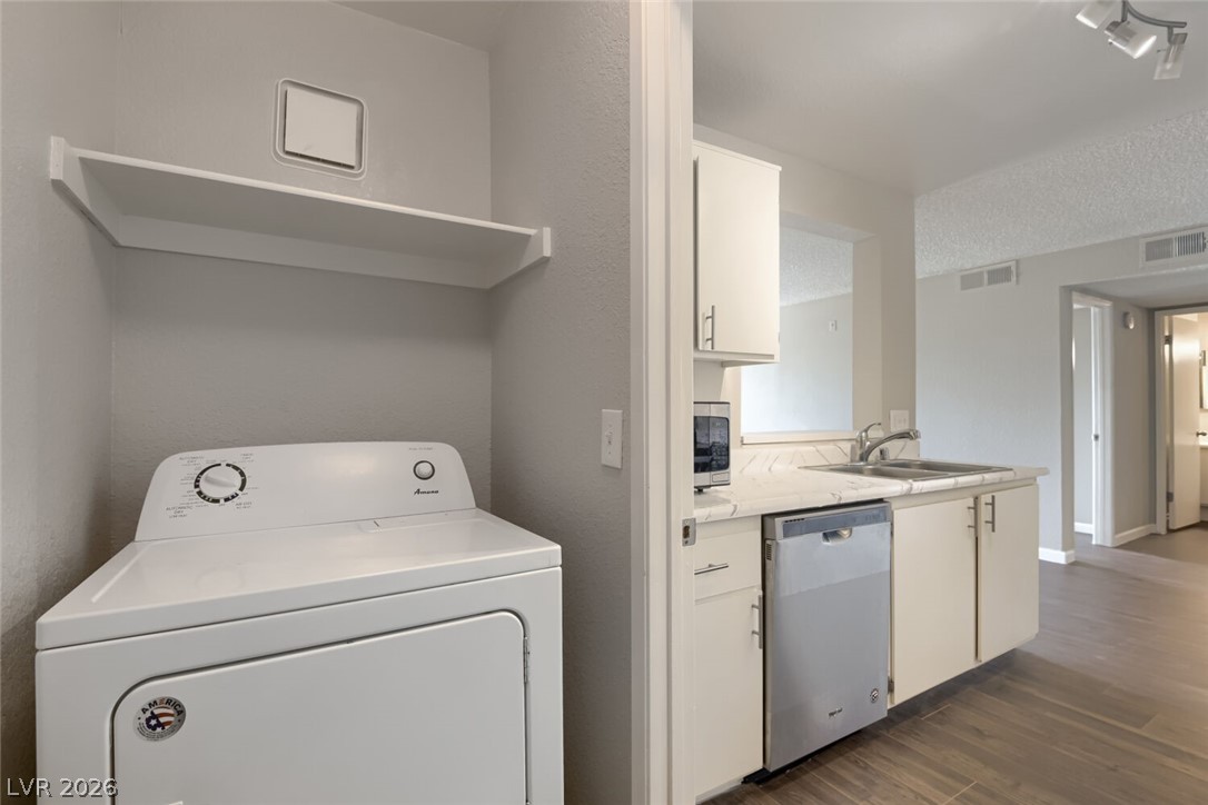 240 Mission Catalina Lane 207 Property Photo 10
