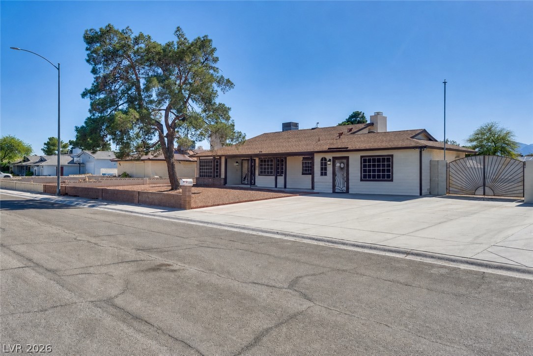 4723 Brushfire Street Property Photo 1