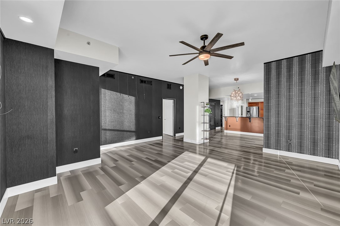 150 Las Vegas Boulevard 1507 Property Photo 8