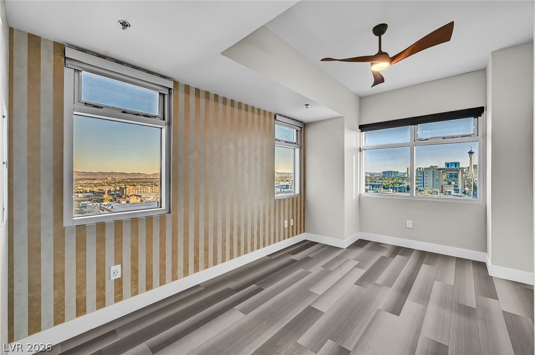 150 Las Vegas Boulevard 1507 Property Photo 33