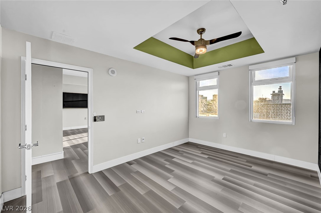 150 Las Vegas Boulevard 1507 Property Photo 37