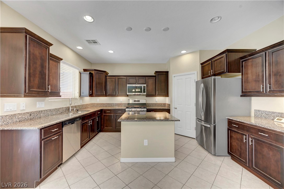 5673 Oak Bend Drive Property Photo 18