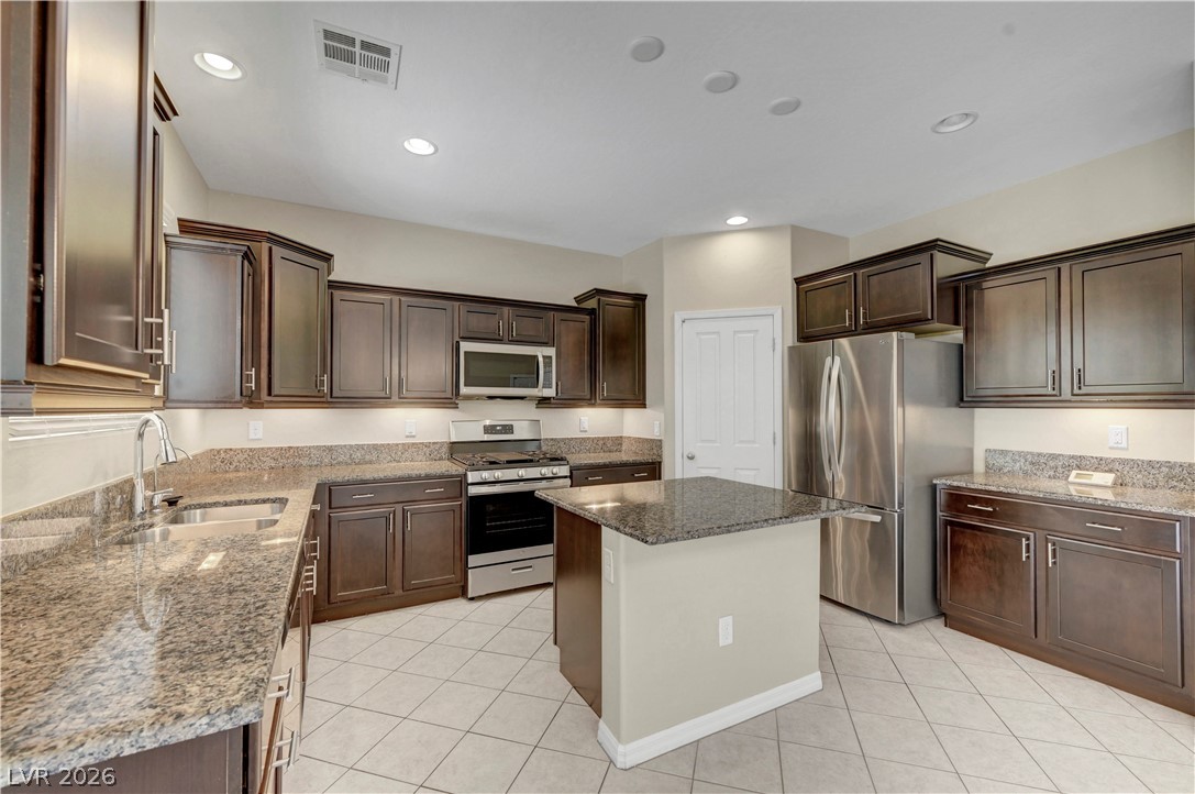 5673 Oak Bend Drive Property Photo 19