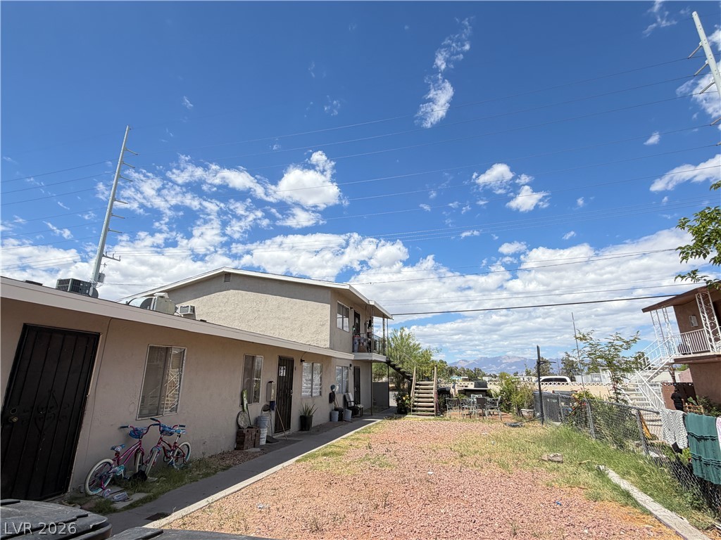 5032 Pebble Beach Boulevard Property Photo 4