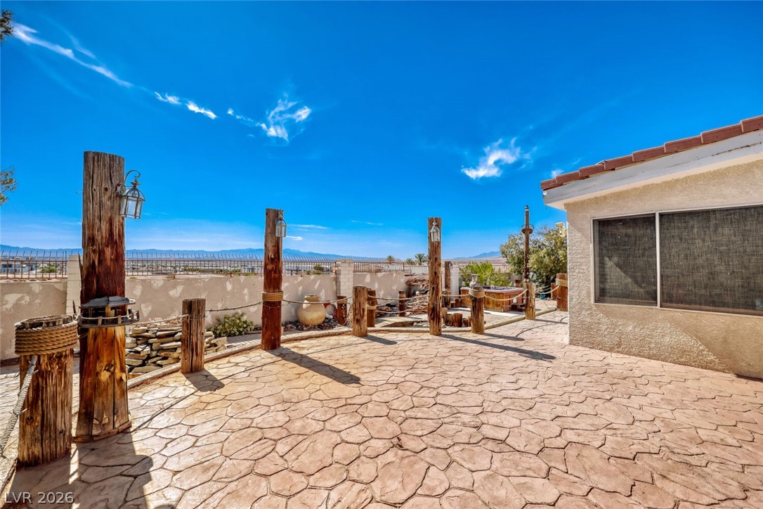 1020 Hollyhock Drive Property Photo 14