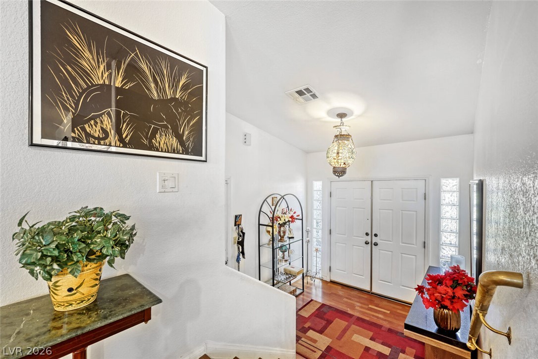 1020 Hollyhock Drive Property Photo 15