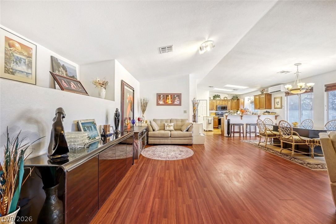 1020 Hollyhock Drive Property Photo 40