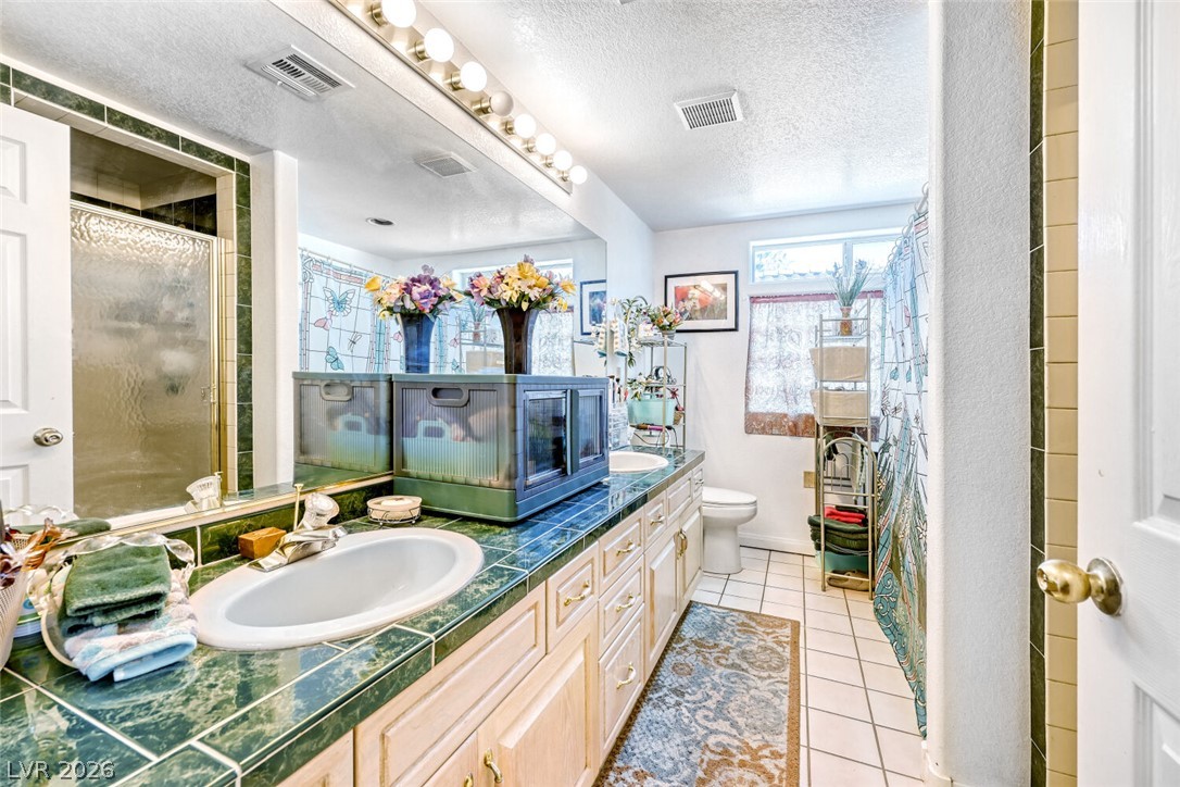 1020 Hollyhock Drive Property Photo 49