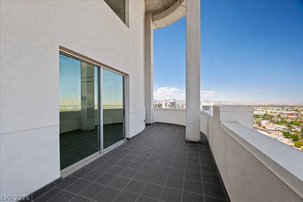 900 Las Vegas Boulevard 1507 Property Photo 8