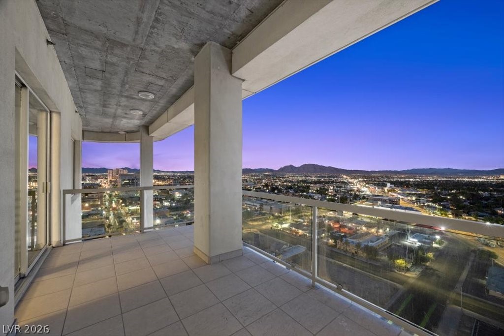 900 Las Vegas Boulevard 1507 Property Photo 43
