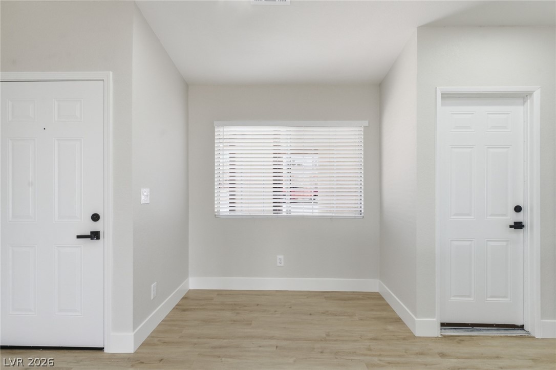 529 Close Avenue Property Photo 8