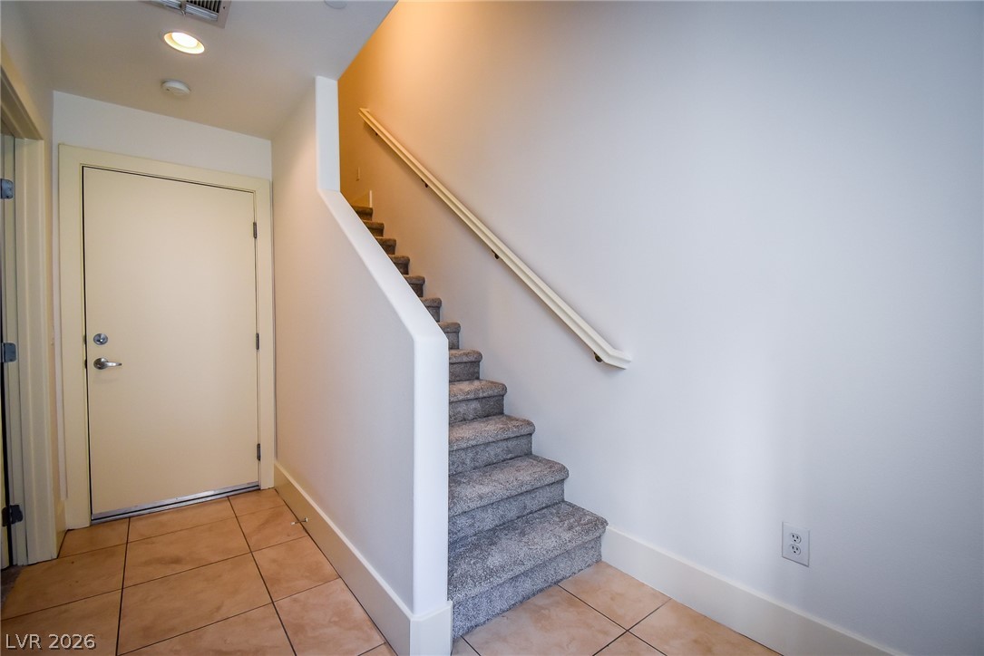 9050 West Tropicana Avenue 1129 Property Photo 17