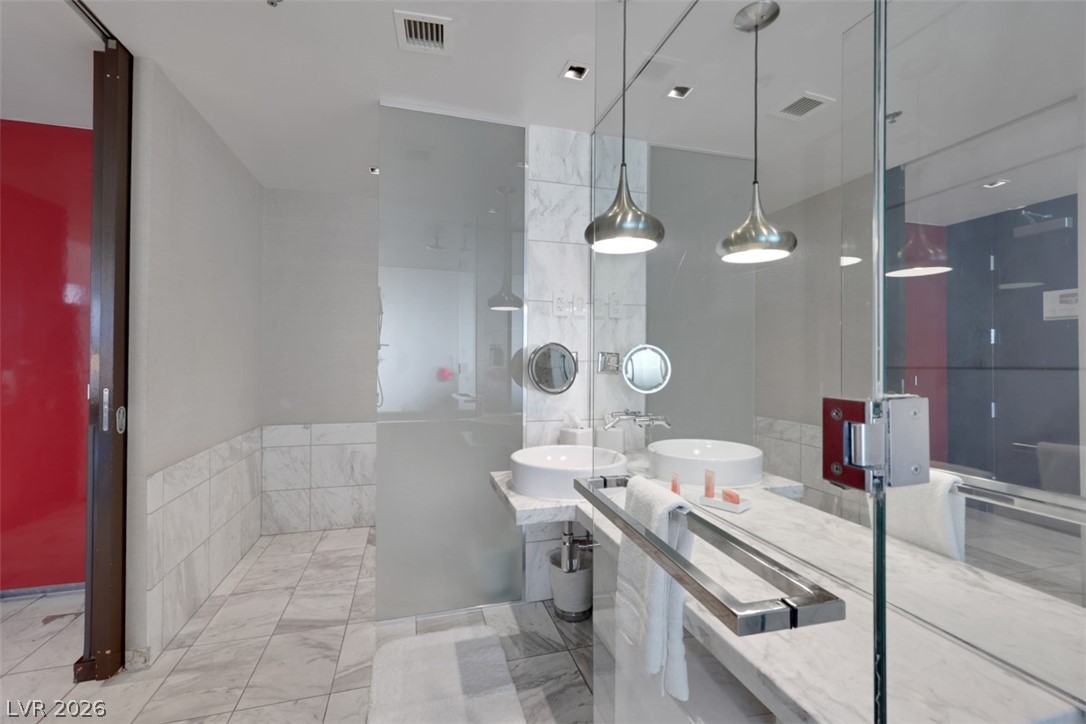 4381 West Flamingo Road 3003 Property Photo 10