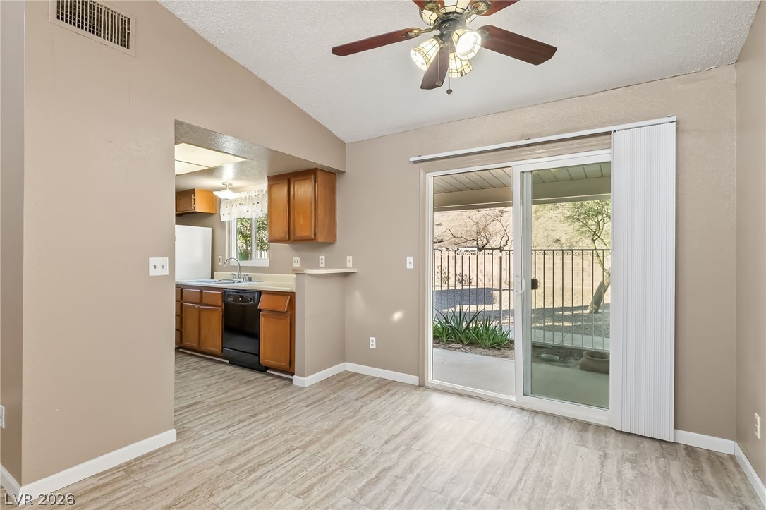 2148 Pebble Creek Lane Property Photo 12
