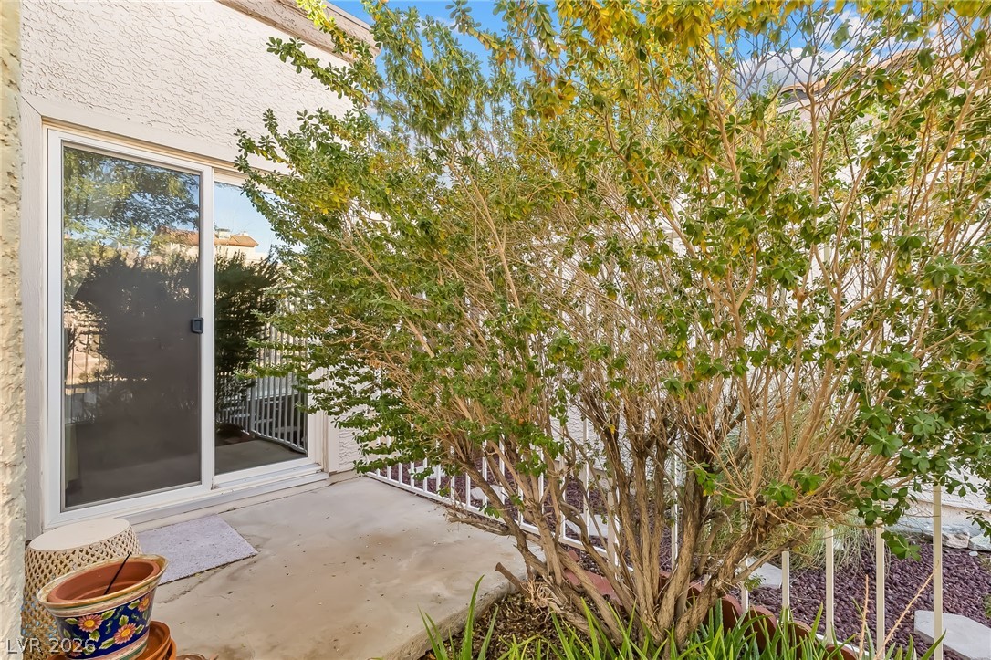 2148 Pebble Creek Lane Property Photo 29