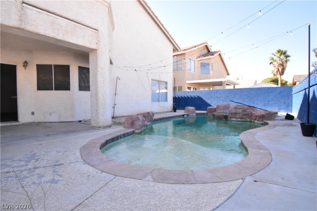 5016 Camino Del Santo Parkway Property Photo 3