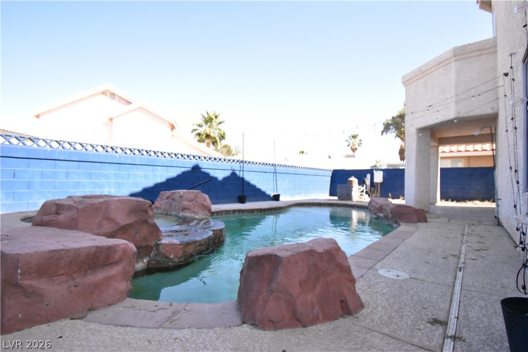 5016 Camino Del Santo Parkway Property Photo 5