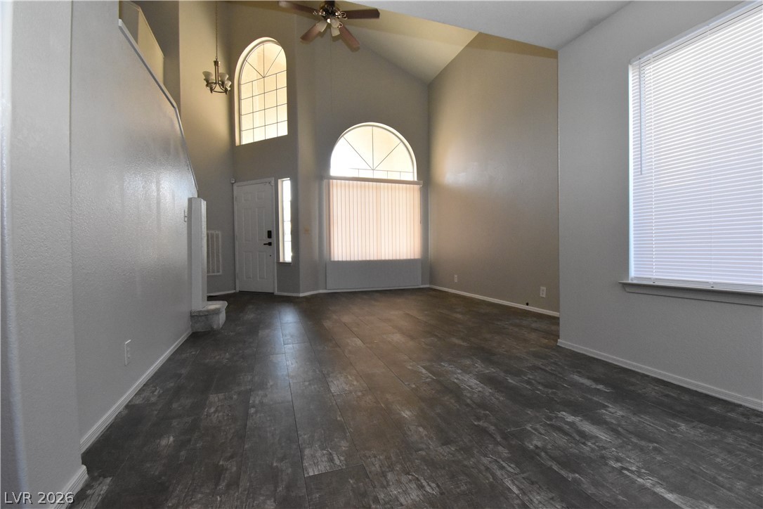 5016 Camino Del Santo Parkway Property Photo 13