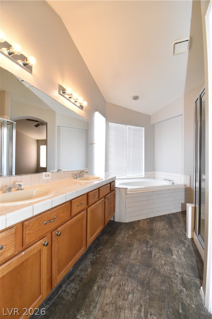 5016 Camino Del Santo Parkway Property Photo 37