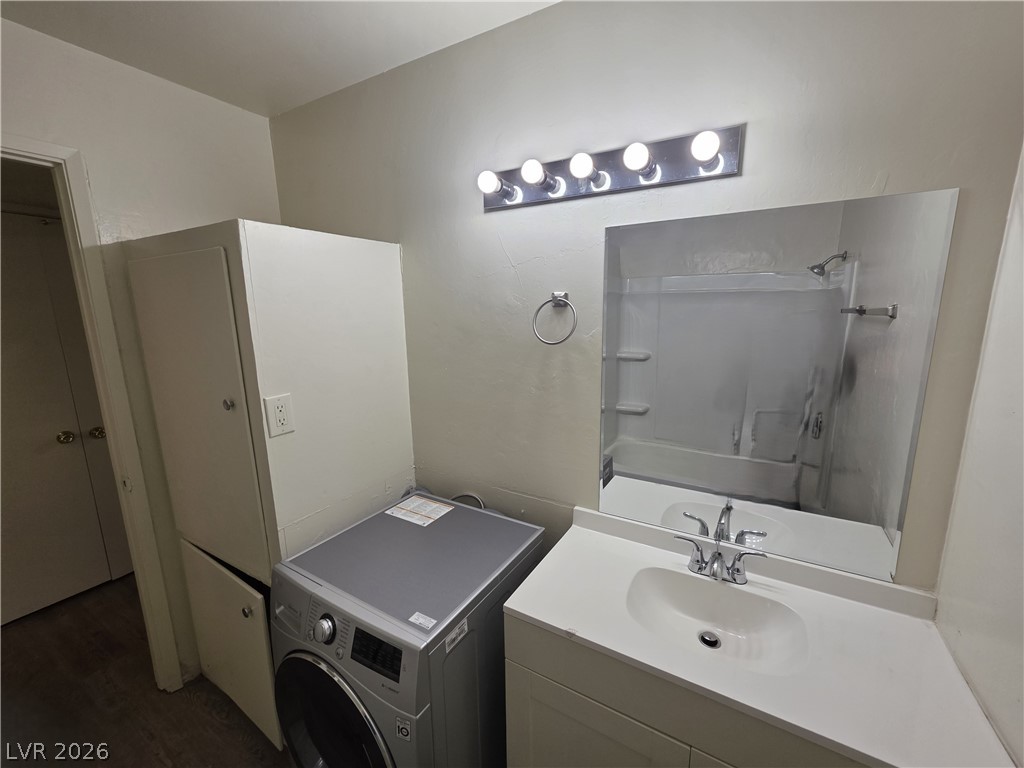 304 Orland Street 39 Property Photo 33