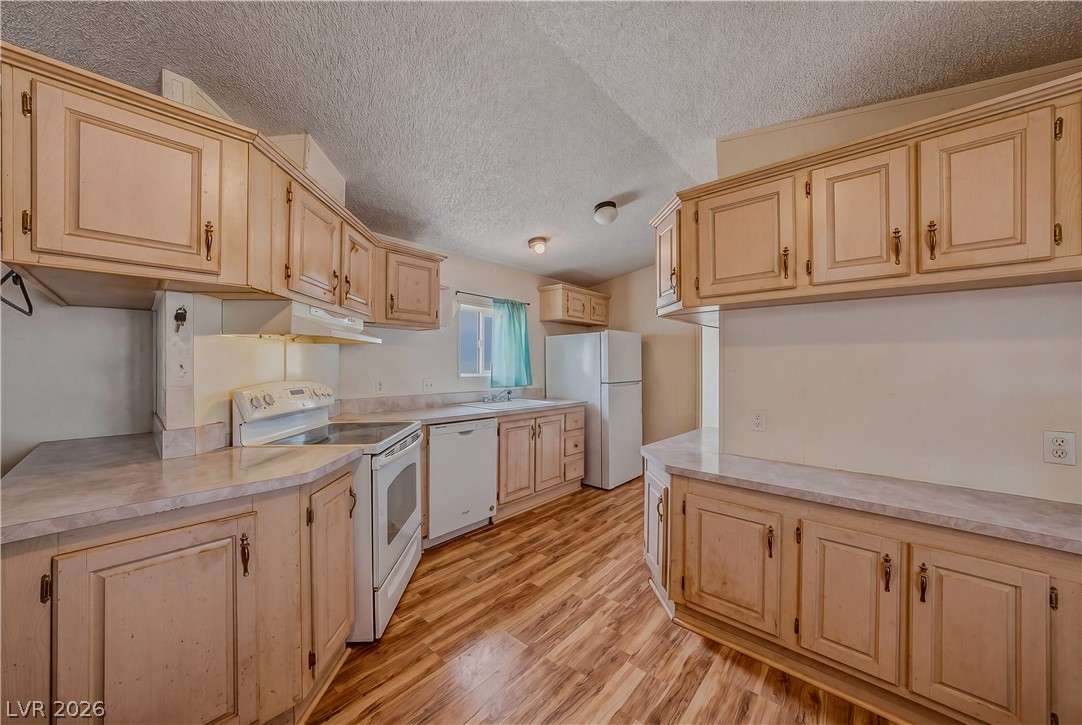 2801 Ambler Way Property Photo 10