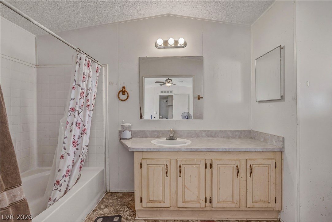 2801 Ambler Way Property Photo 13