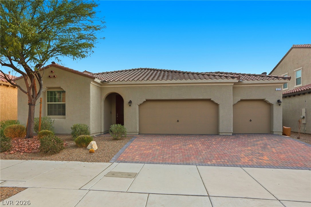 1273 Olivia Parkway Property Photo 4