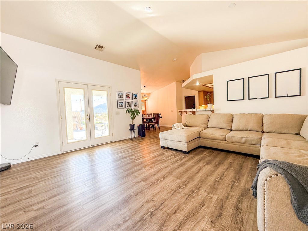 5540 Humbolt Place Property Photo 6