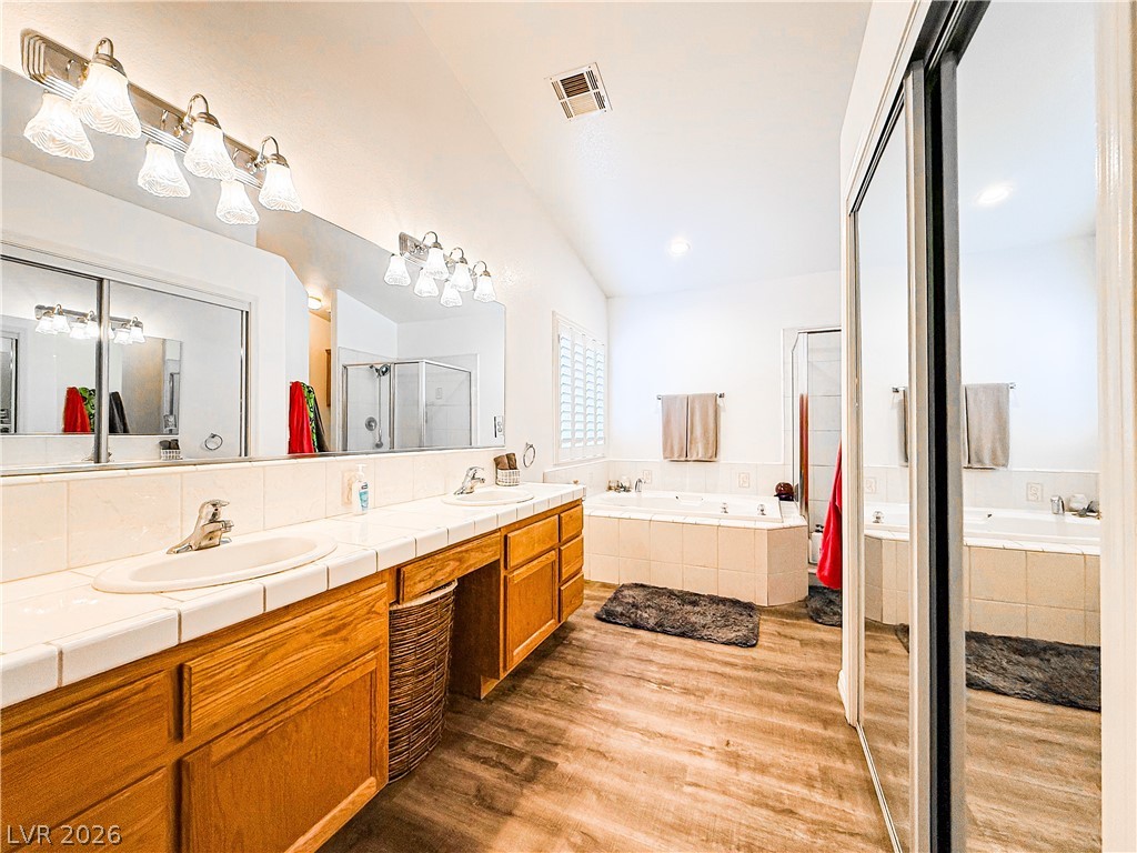 5540 Humbolt Place Property Photo 12