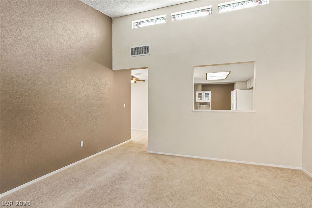 2136 Pebble Creek Lane Property Photo 7