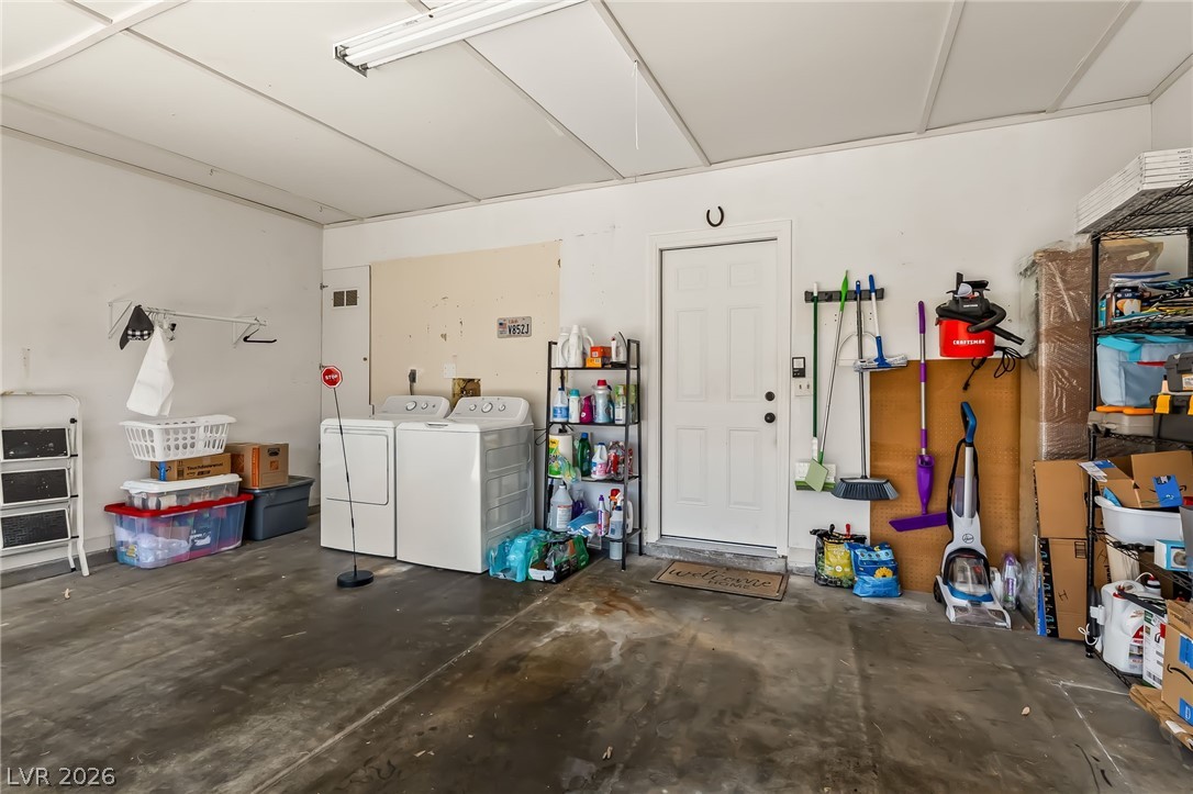 2136 Pebble Creek Lane Property Photo 22