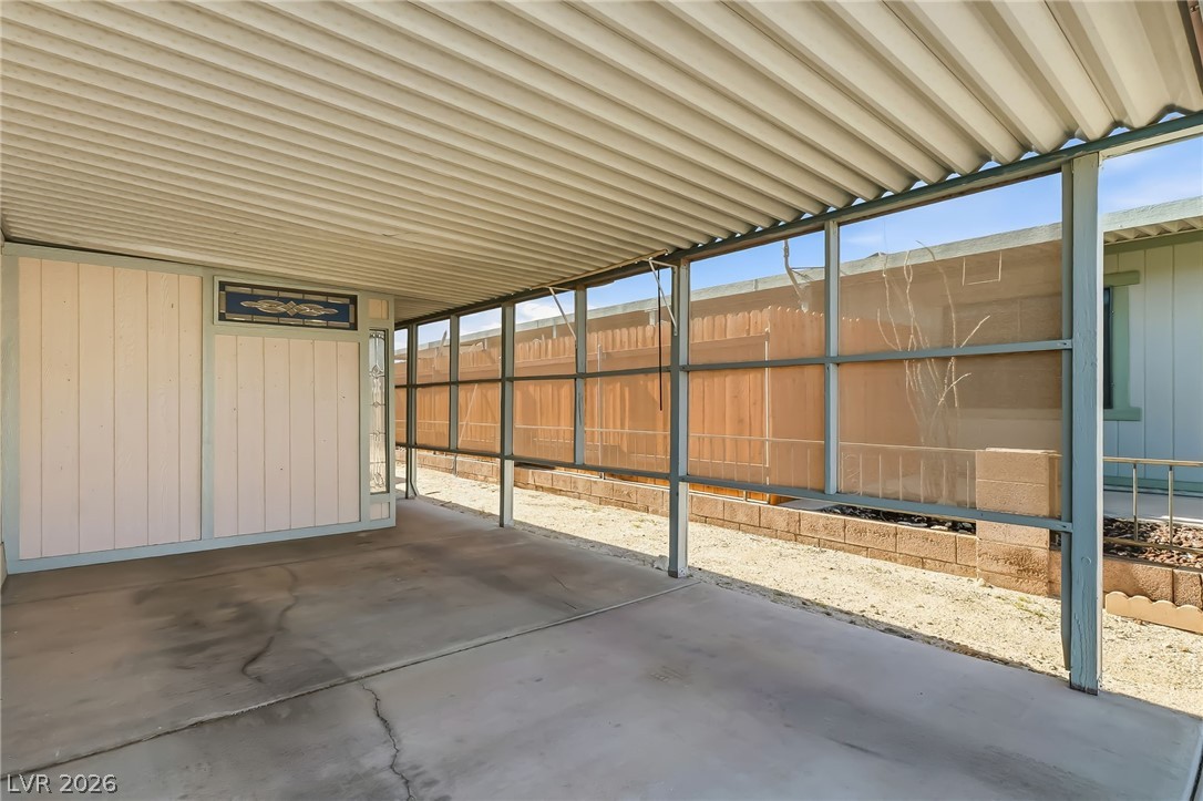 1611 Esquina Street Property Photo 20