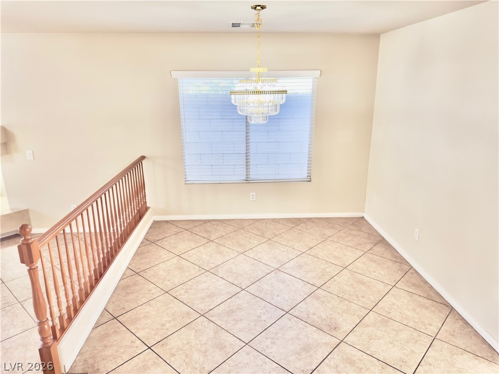 1010 Shady Charmer Avenue Property Photo 8