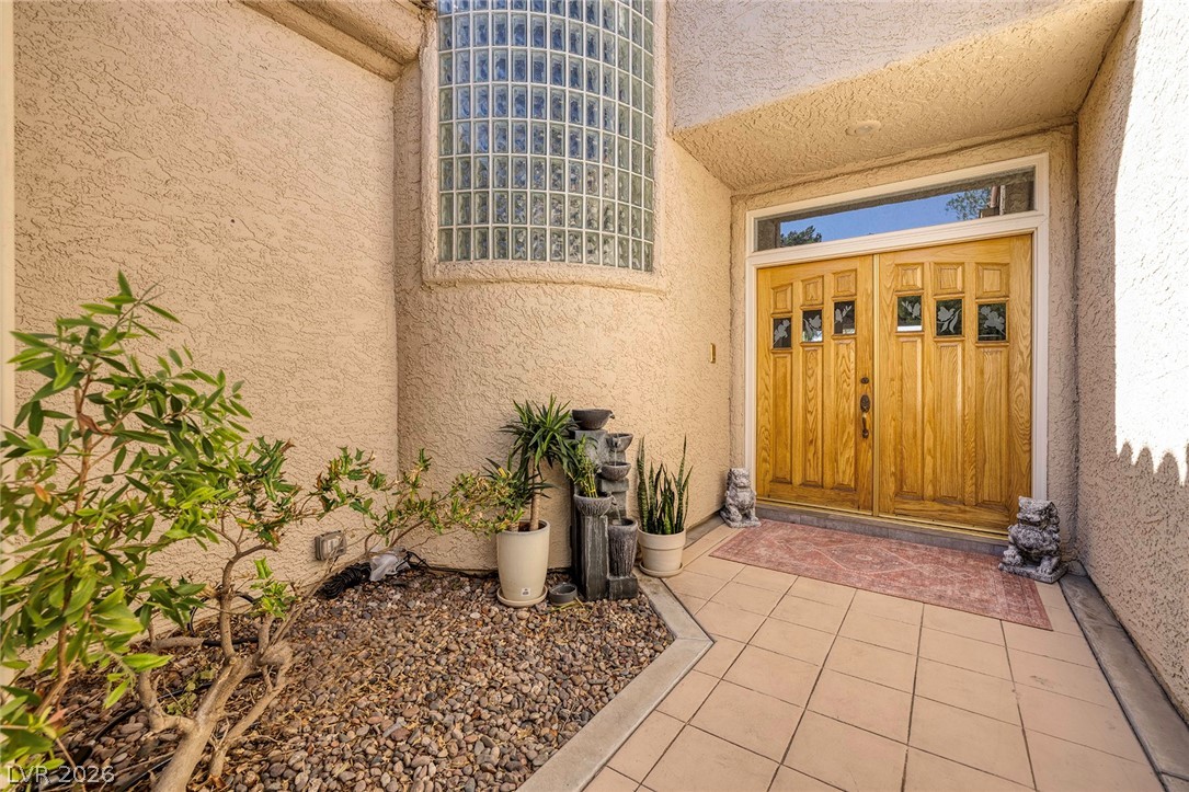 7402 Mission Hills Drive Property Photo 7