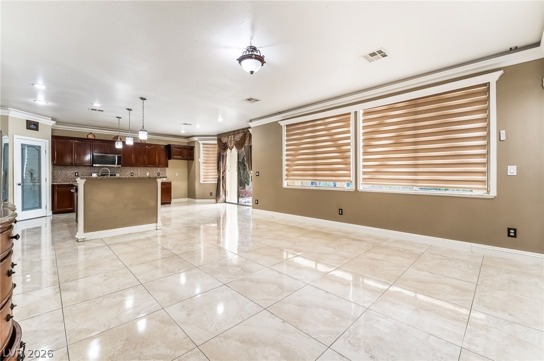 9245 Branford Hills Street Property Photo 8
