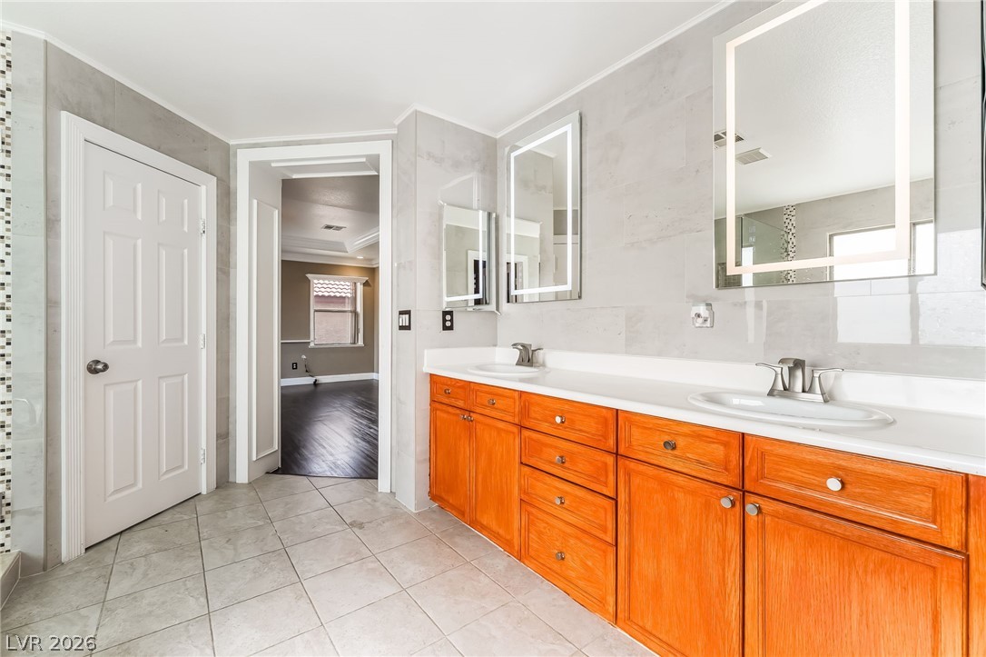 9245 Branford Hills Street Property Photo 31