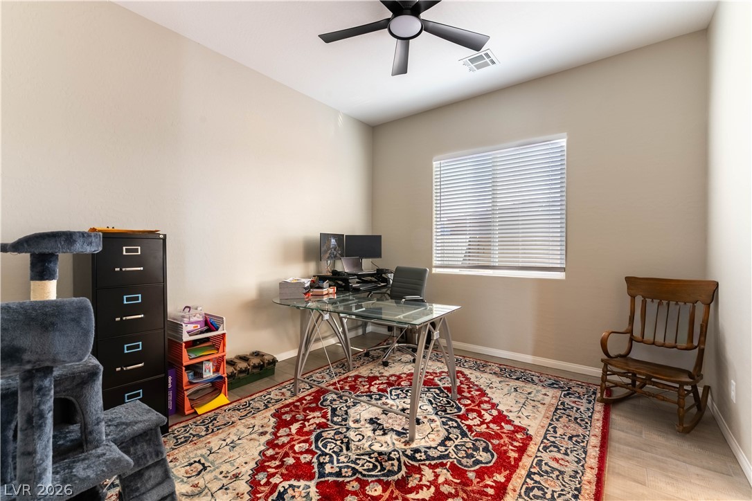 4921 Graystone Drive Property Photo 8