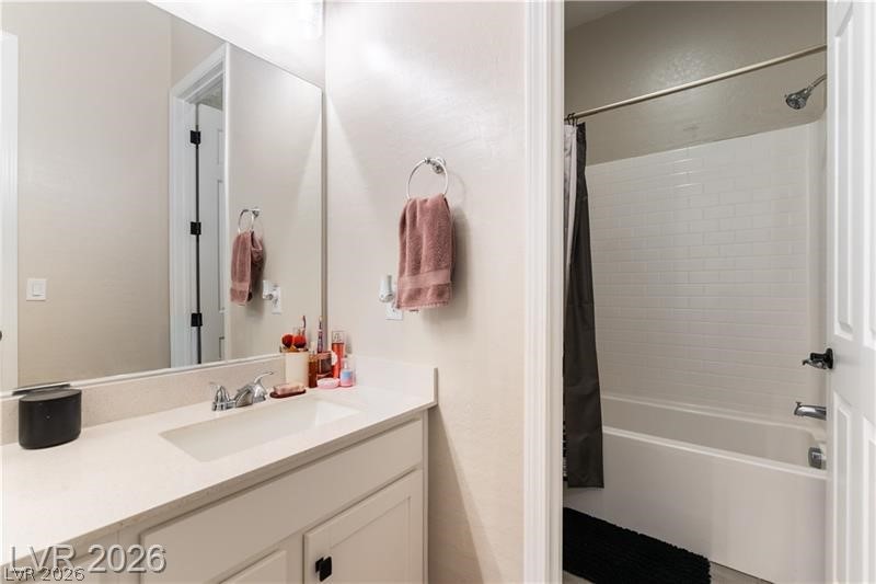4921 Graystone Drive Property Photo 17