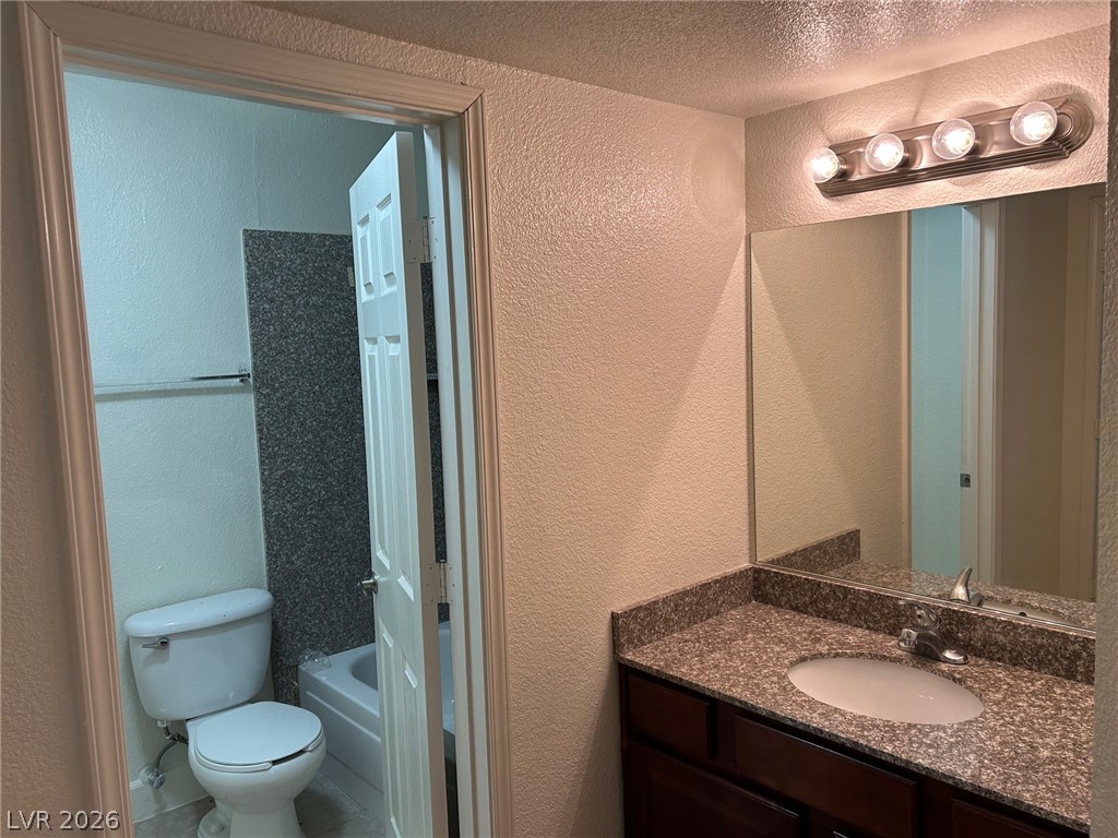 2606 South Durango Drive 151 Property Photo 8