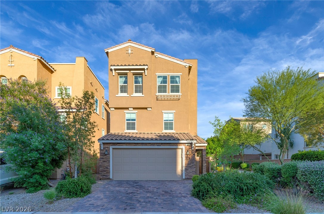 374 Gracious Way Property Photo 2