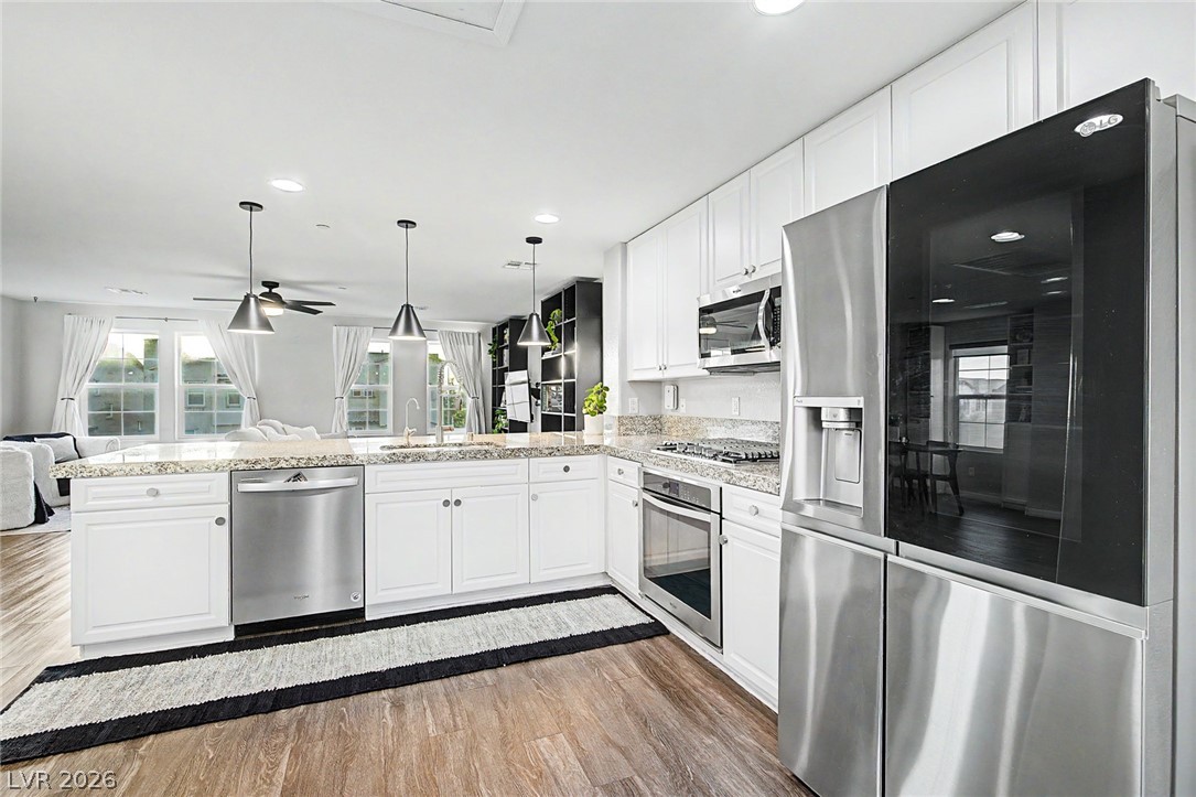 374 Gracious Way Property Photo 14