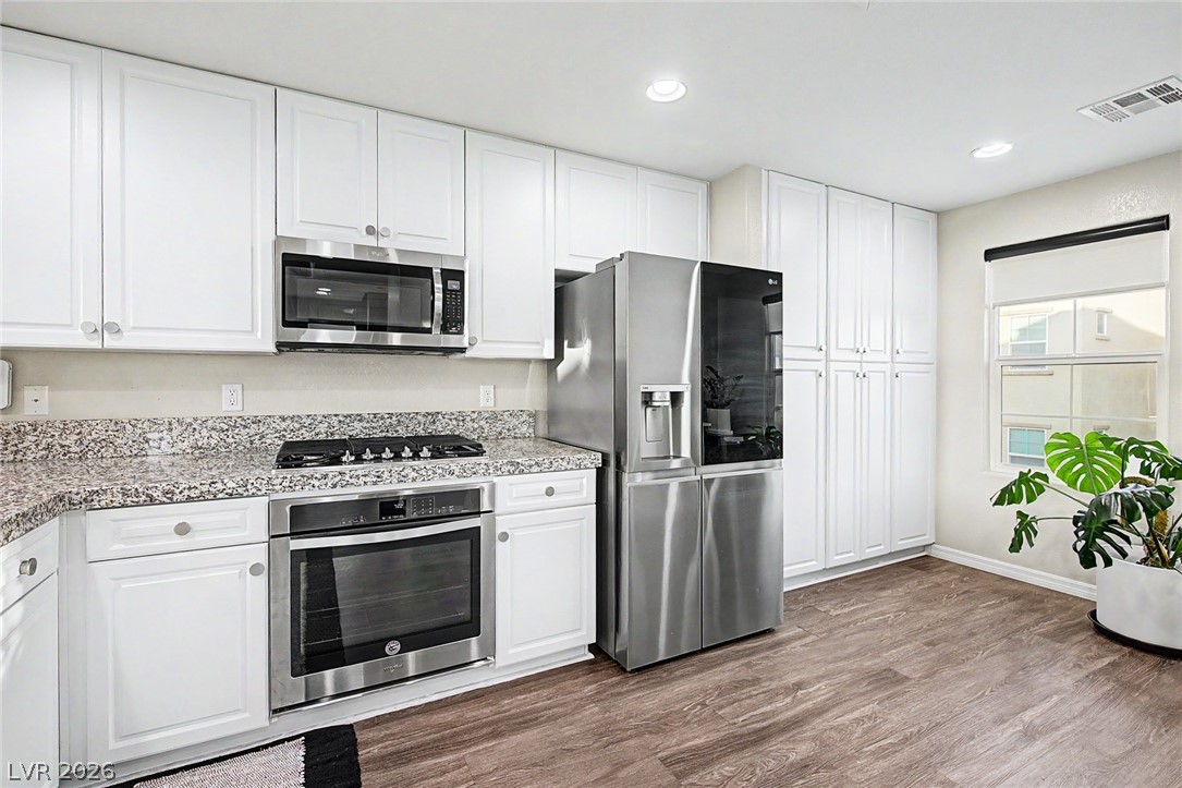374 Gracious Way Property Photo 15