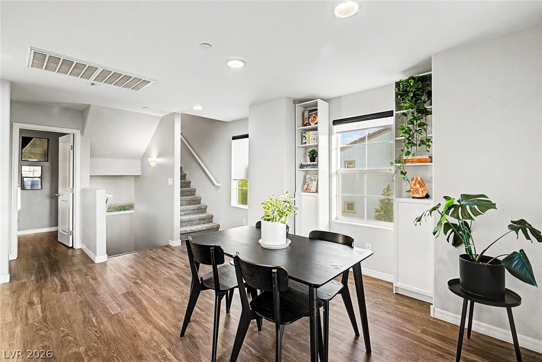374 Gracious Way Property Photo 17